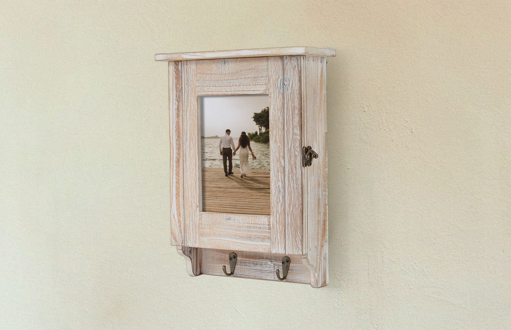 5x7 White Wash Key Hook