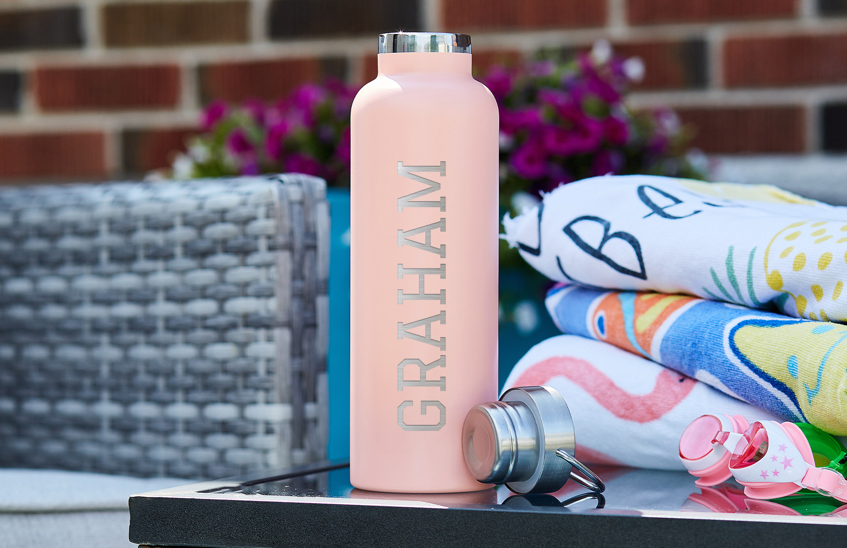 750ml Peach Personalized Bottle 