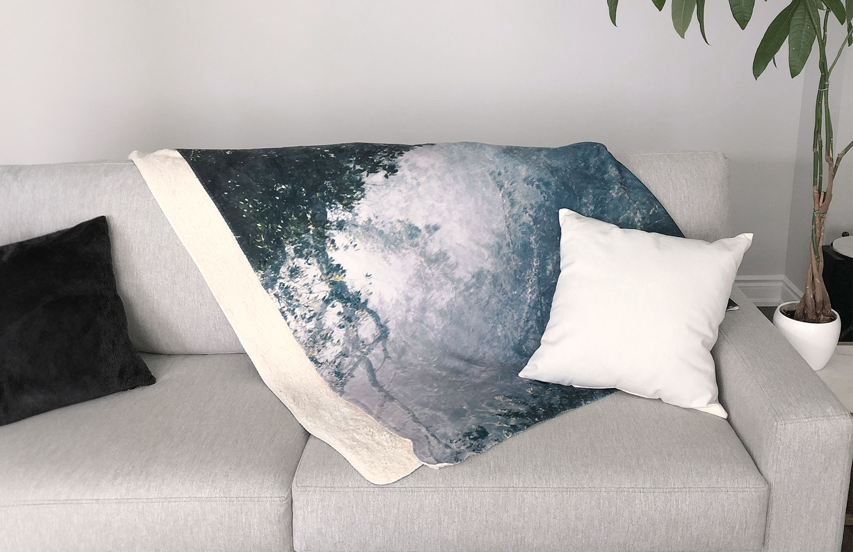 60x80 Sherpa Blanket