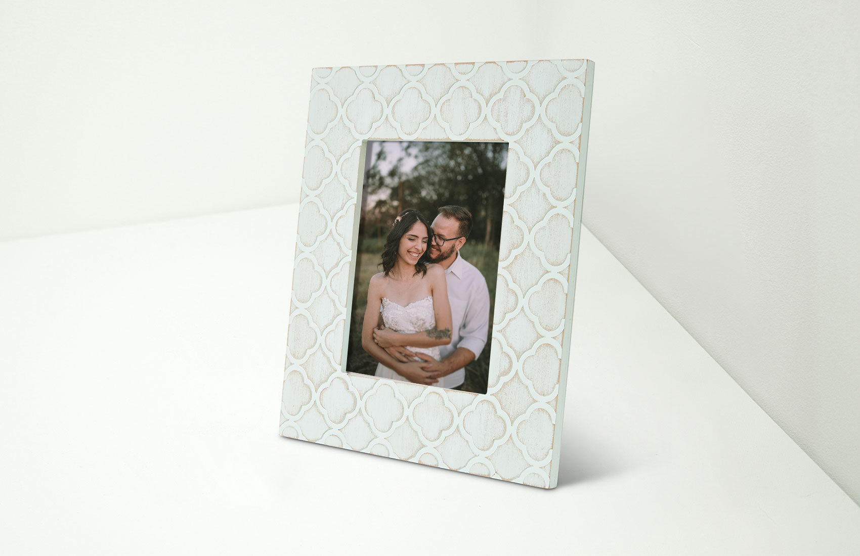 6x8 Mint Carved Damask Frame