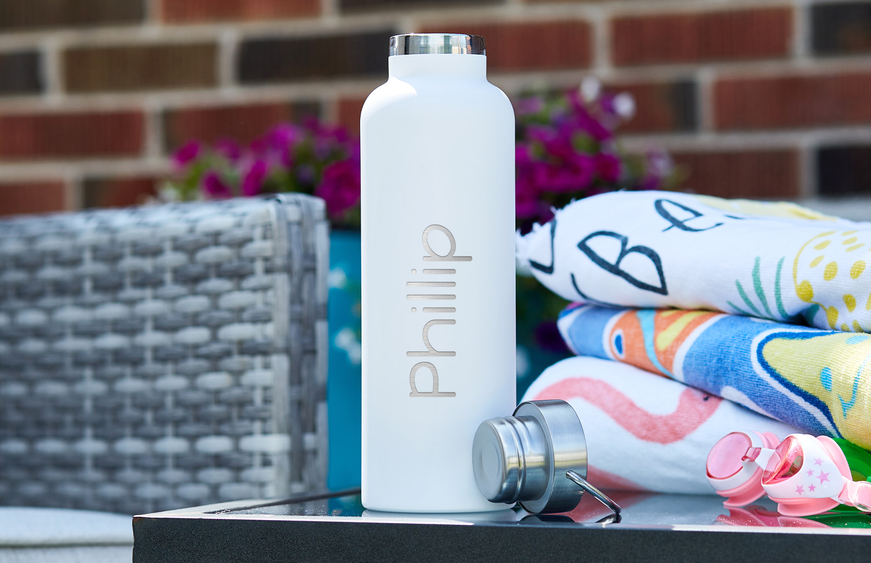 750ml White Personalized Bottle 